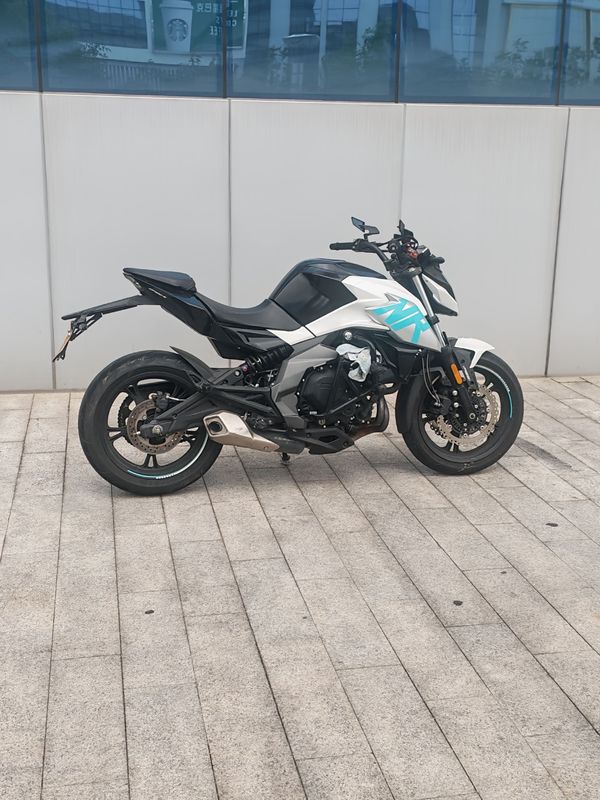 二手春风400NK