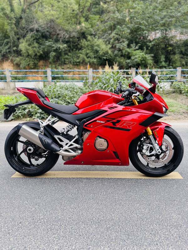 二手张雪机车500RR