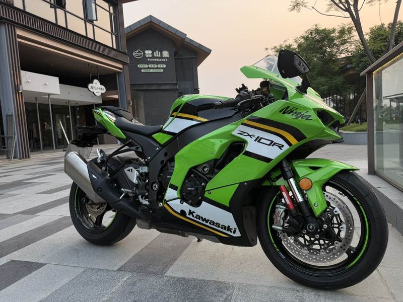 二手川崎Ninja ZX-10R