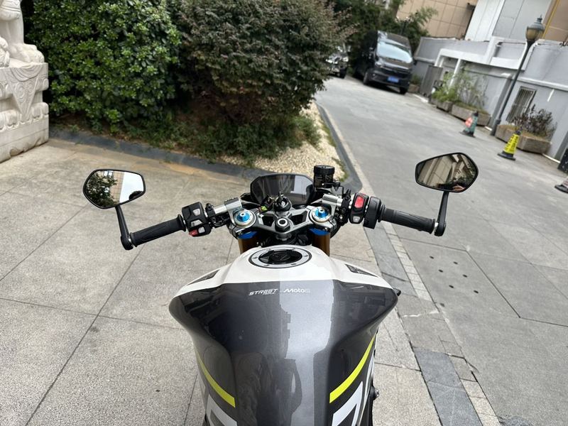 二手凯旋Street Triple 765