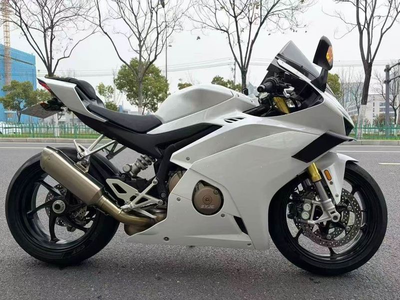 二手张雪机车500RR