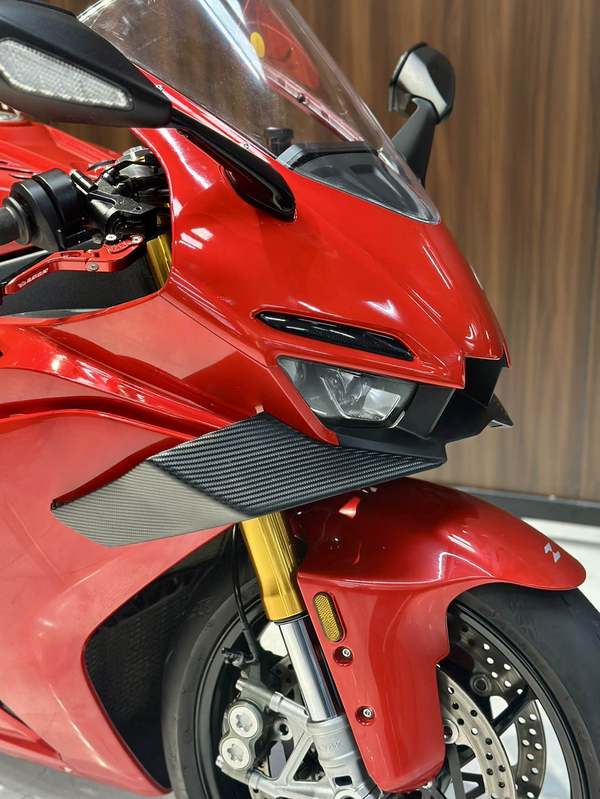 二手张雪机车820RR