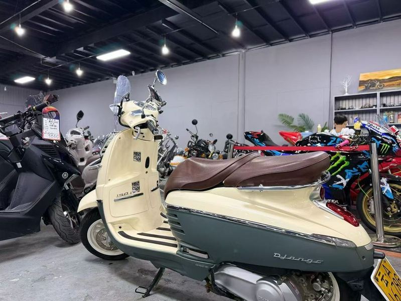 二手标致DJANGO