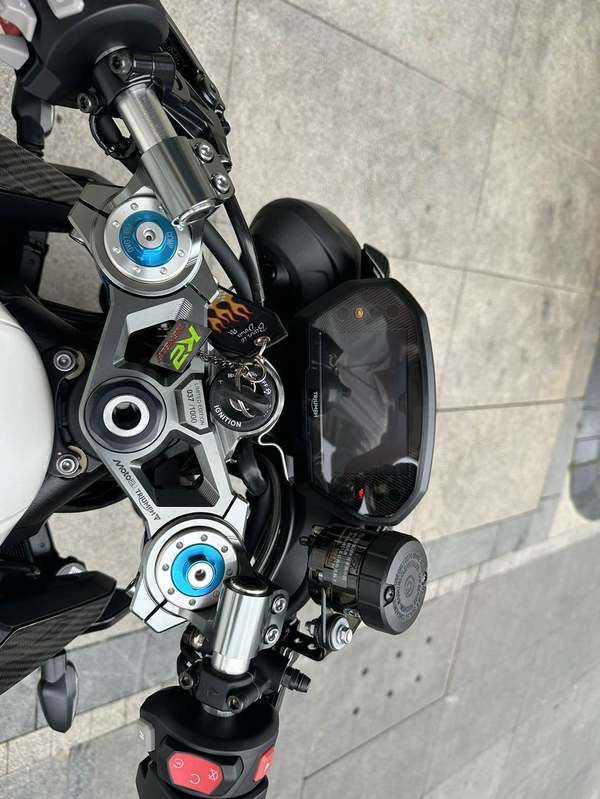 二手凯旋Street Triple 765