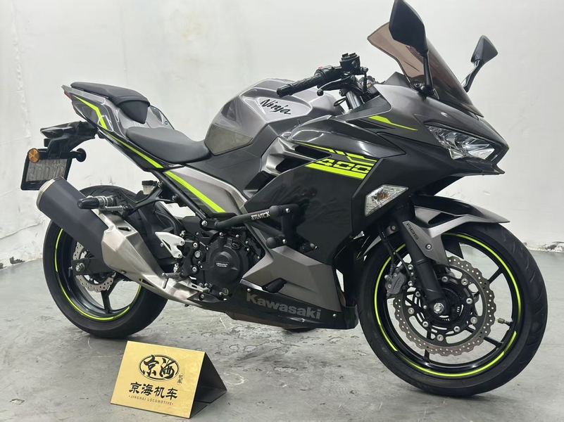 二手川崎Ninja 400
