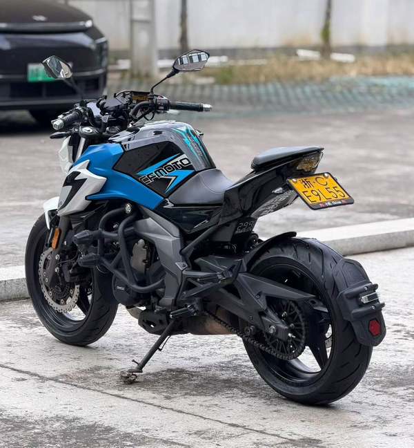 二手春风650NK