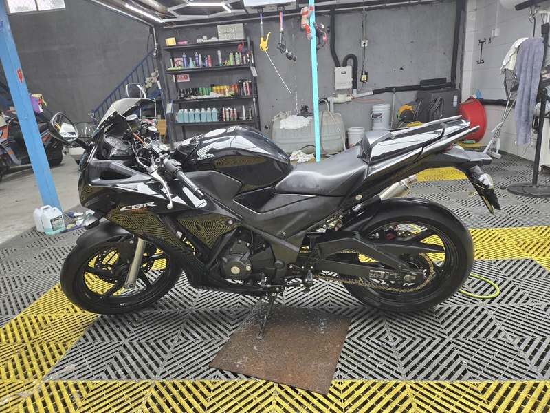 二手本田CBR300R