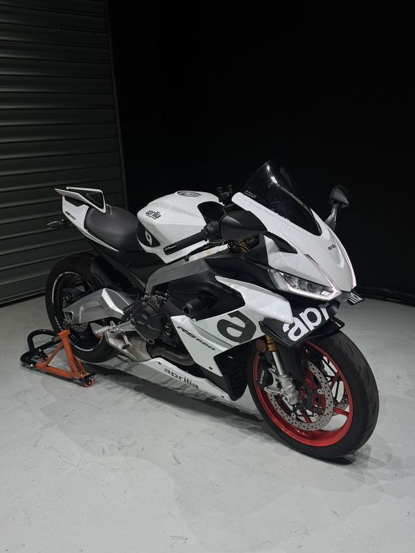 二手阿普利亚RS 660 