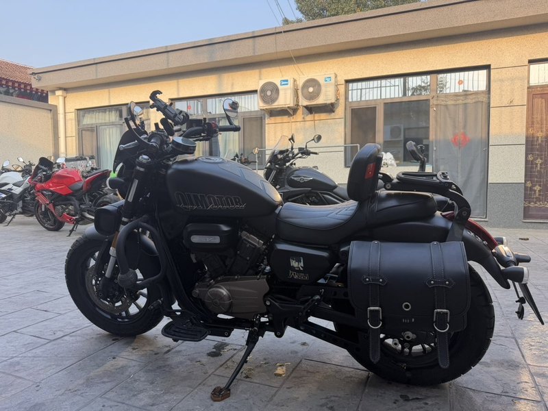二手QJMOTOR闪300