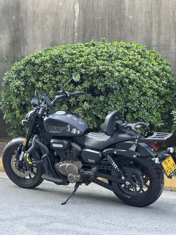 二手QJMOTOR闪300