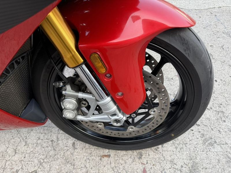 二手张雪机车820RR