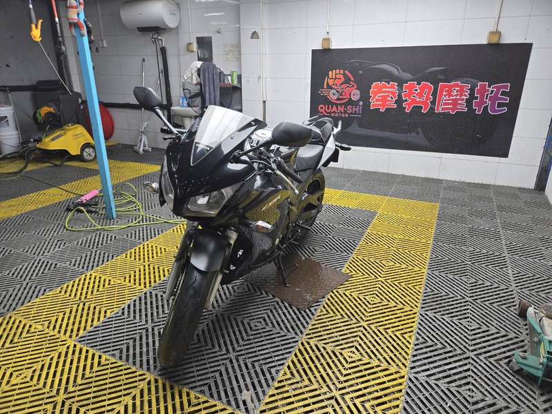 二手本田CBR300R