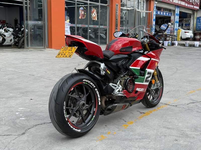 二手杜卡迪Panigale V2