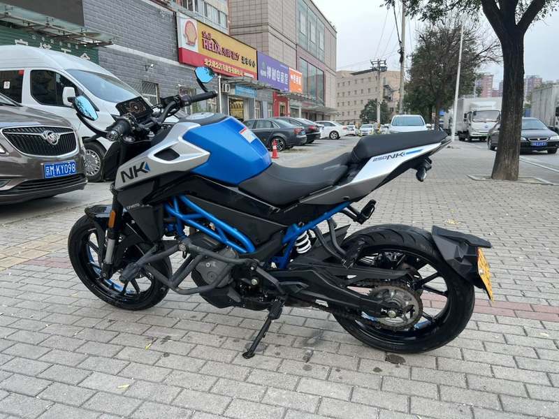 二手春风250NK