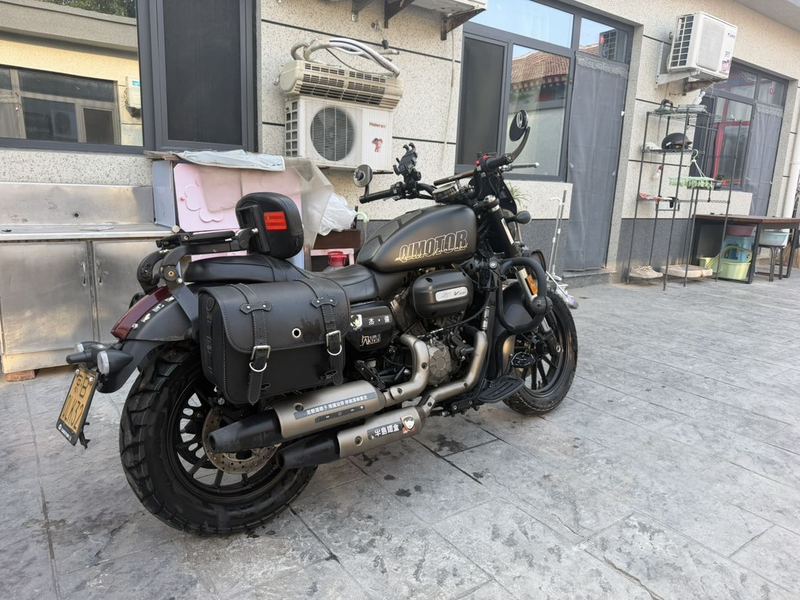 二手QJMOTOR闪300