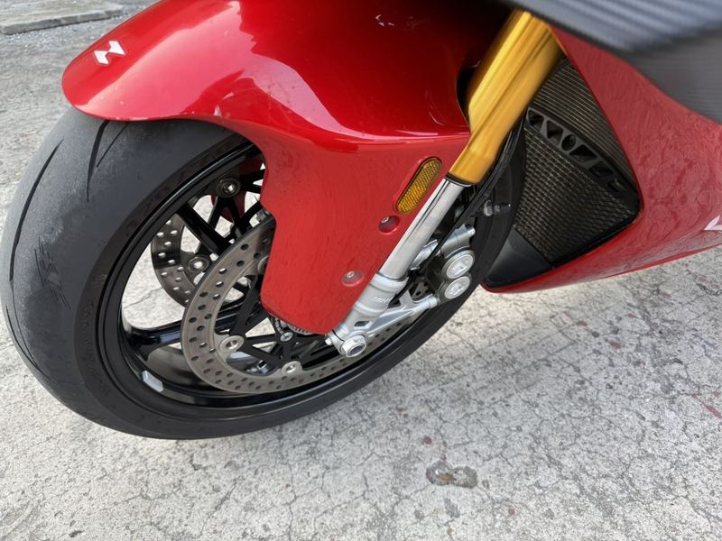 二手张雪机车820RR