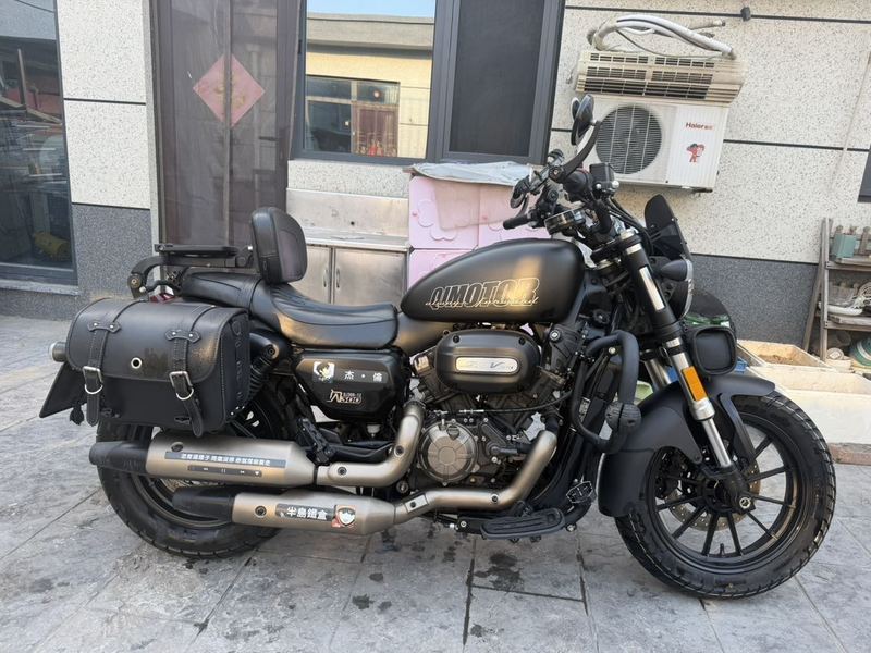 二手QJMOTOR闪300