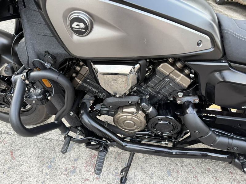 二手QJMOTOR闪600