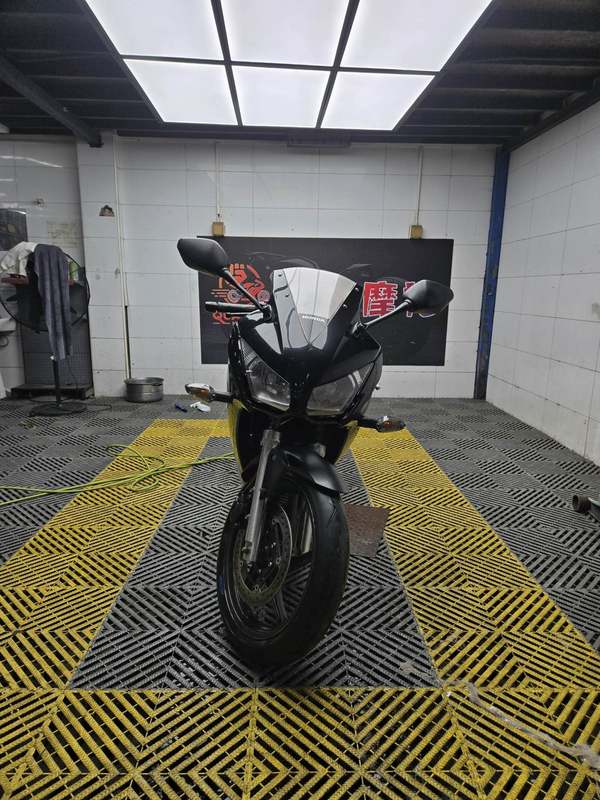 二手本田CBR300R
