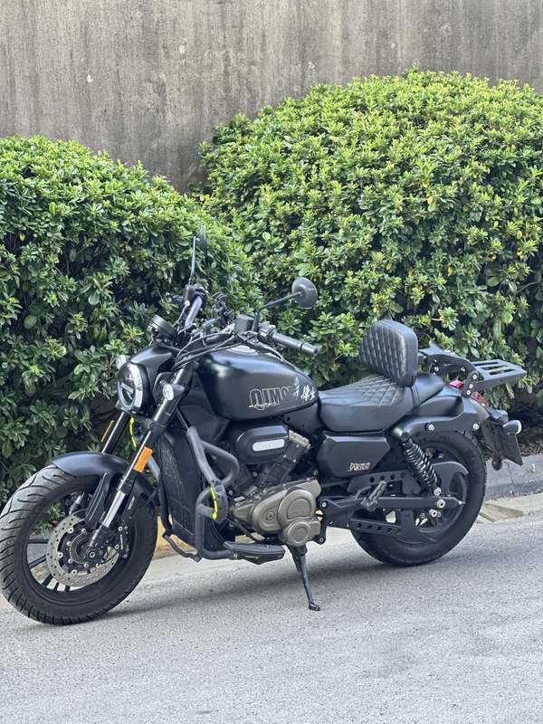 二手QJMOTOR闪300