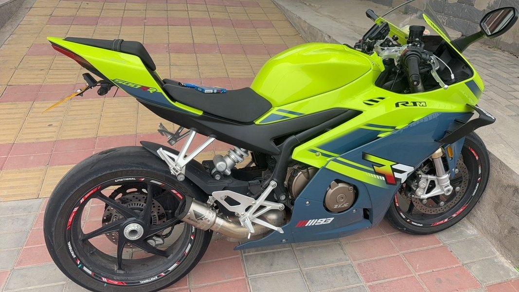 二手张雪机车500RR