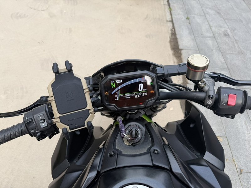 二手川崎Z900