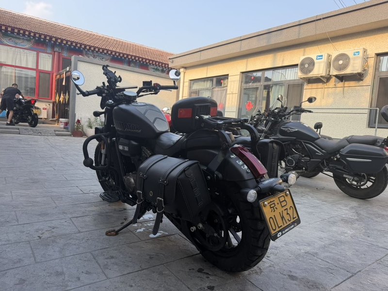 二手QJMOTOR闪300