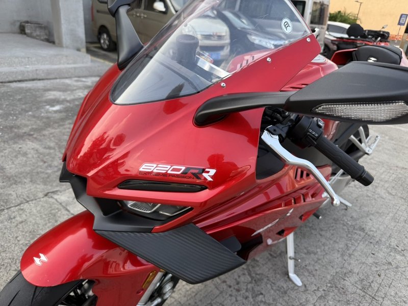 二手张雪机车820RR