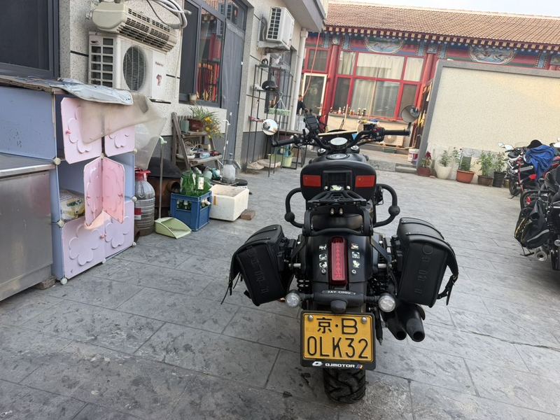 二手QJMOTOR闪300