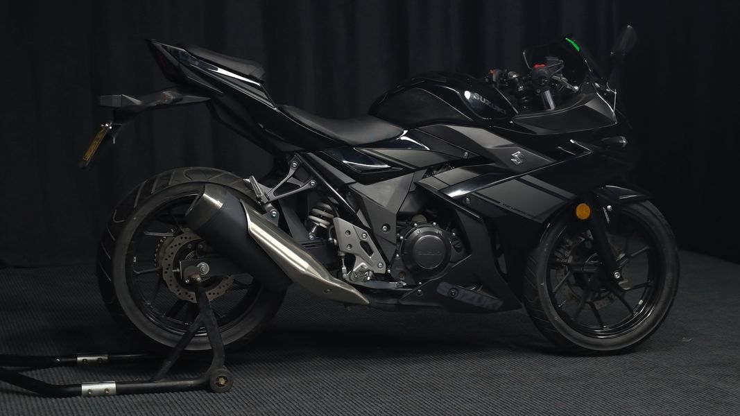 二手豪爵铃木GSX250R