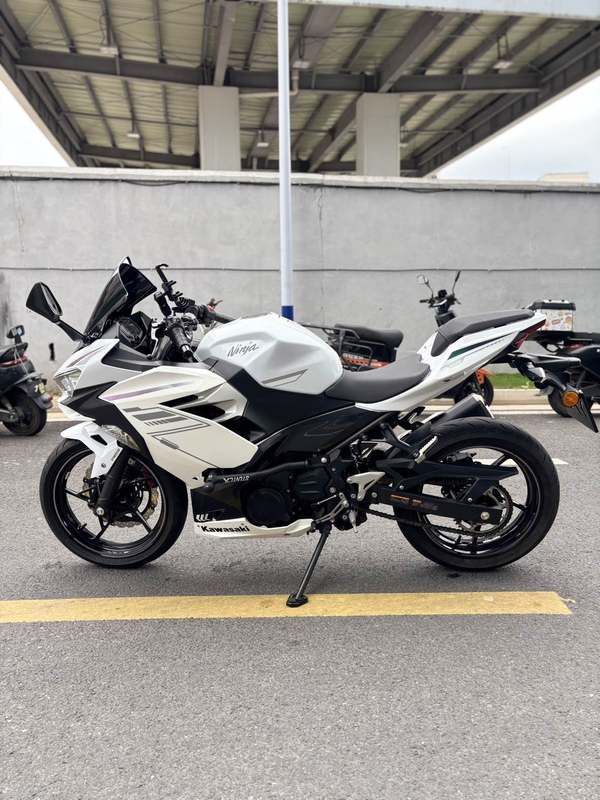 二手川崎Ninja 400