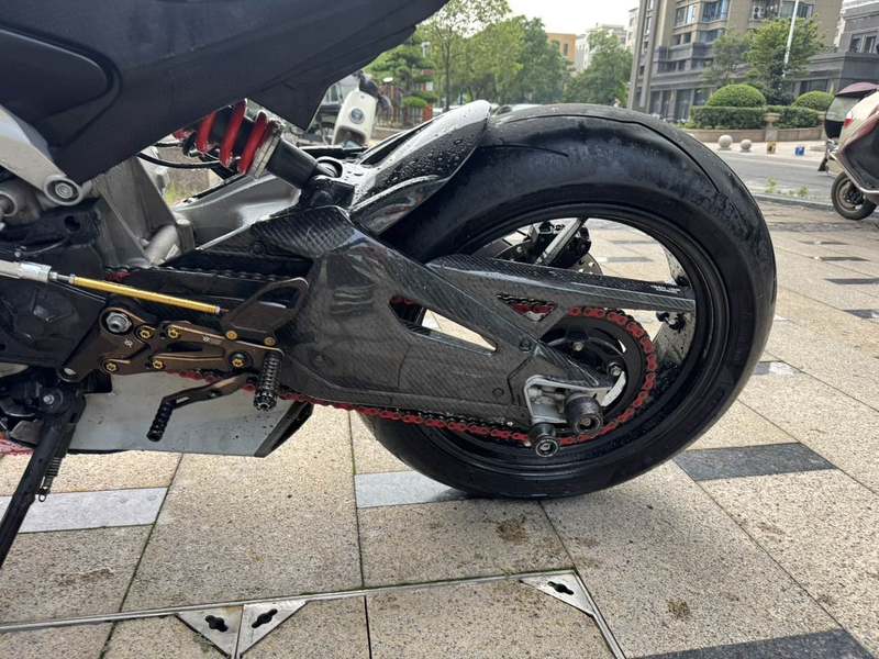 二手阿普利亚RS 660 