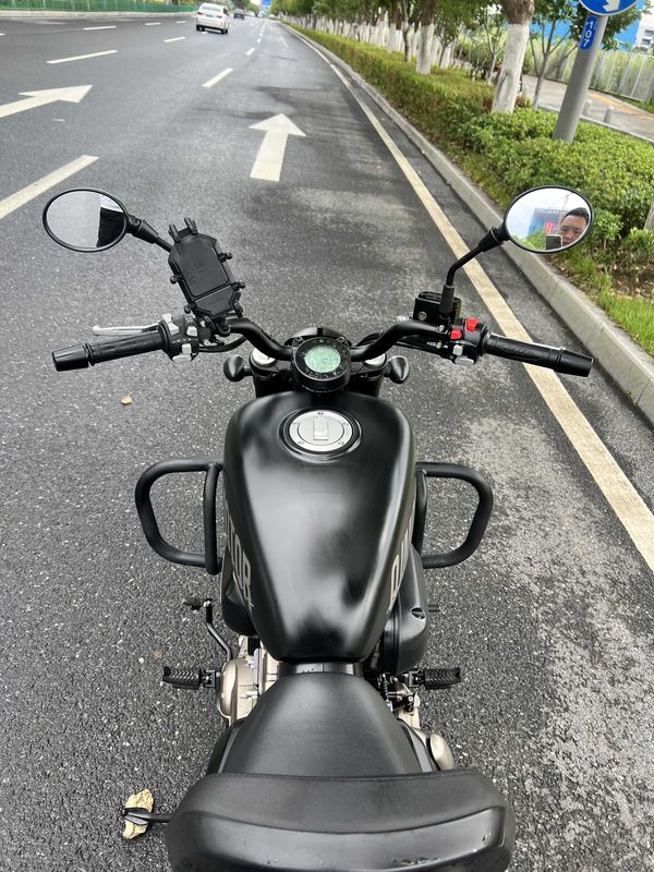 二手QJMOTOR闪300