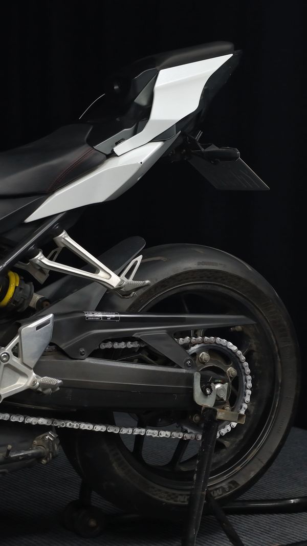 二手本田CBR650R