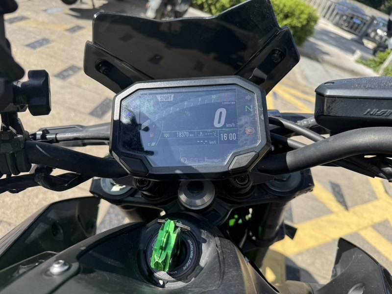 二手川崎Z900