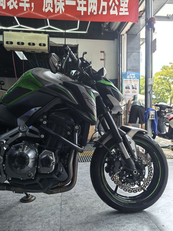 二手川崎Z900