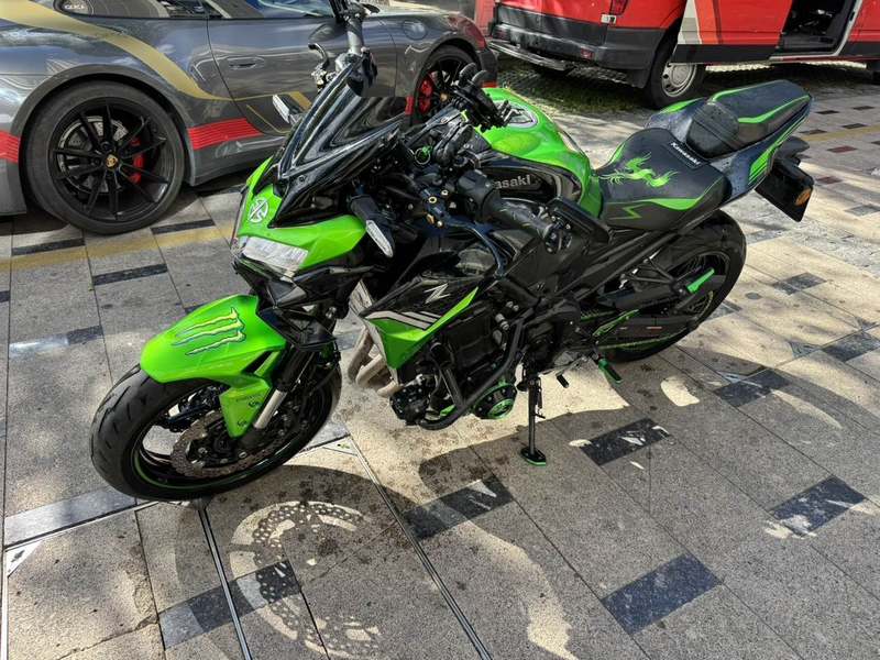 二手川崎Z900