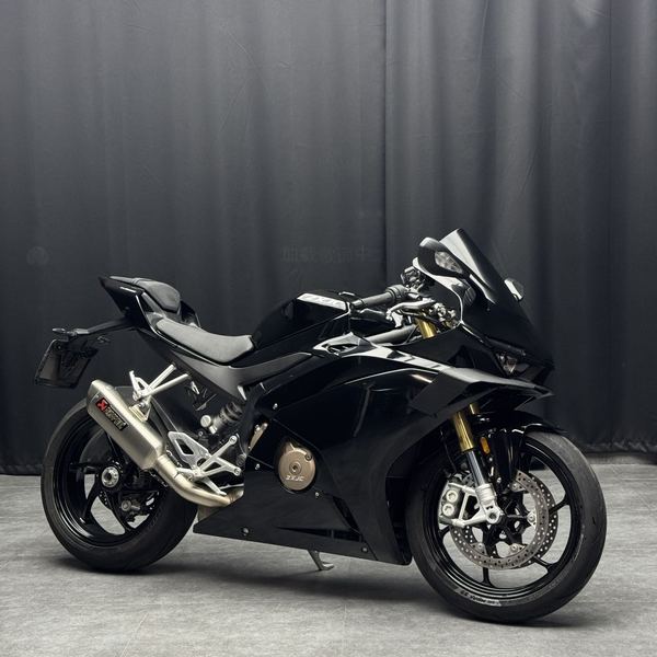 二手张雪机车500RR