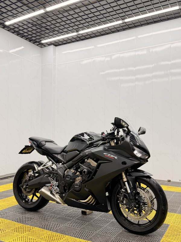 二手本田CBR650R