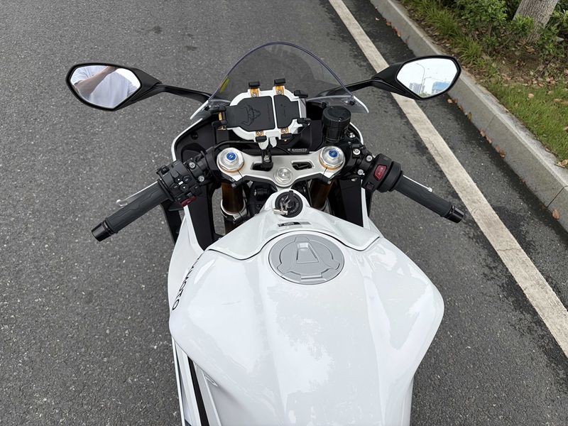二手张雪机车500RR