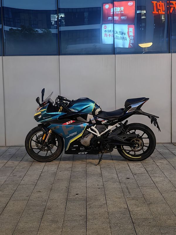 二手春风250SR