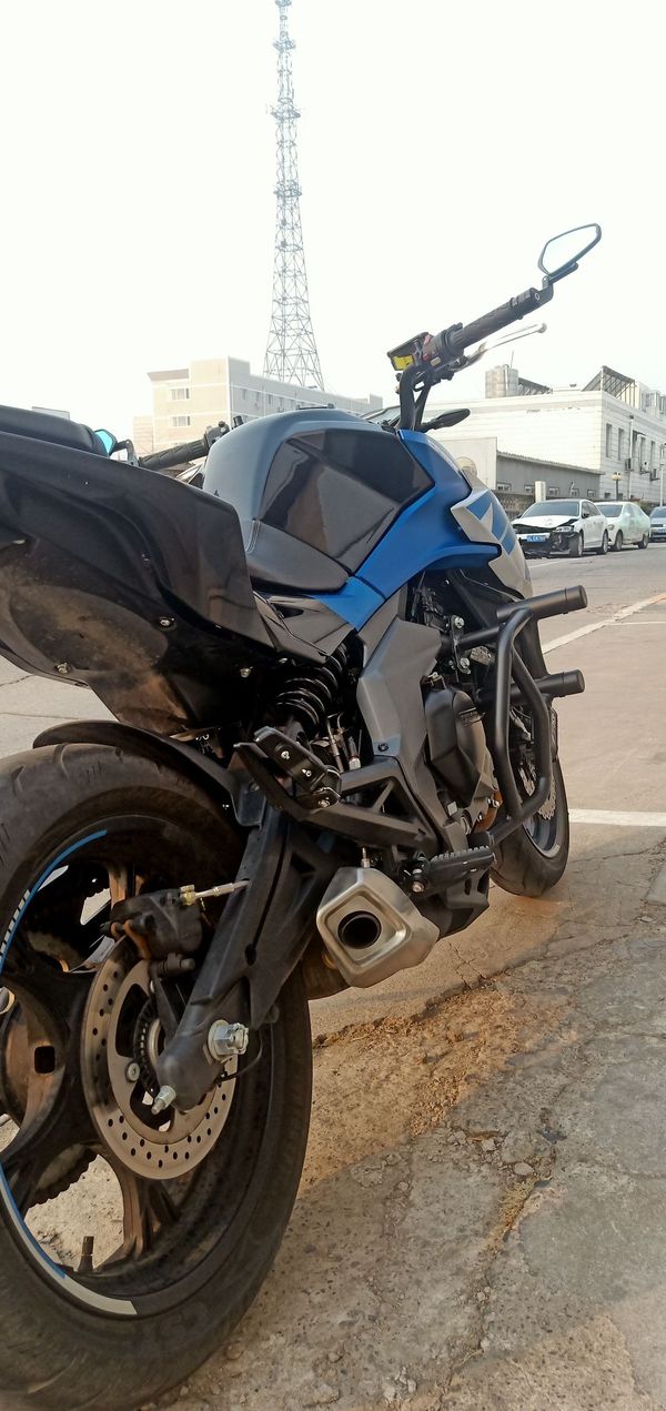 二手春风400NK