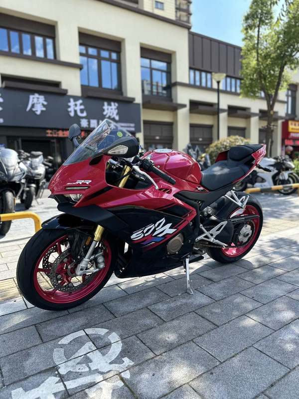 二手张雪机车500RR