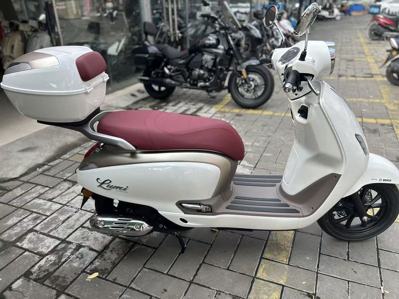 二手豪爵Lumi125