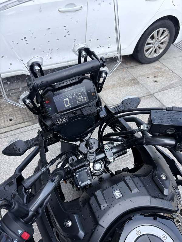 二手豪爵铃木DL250