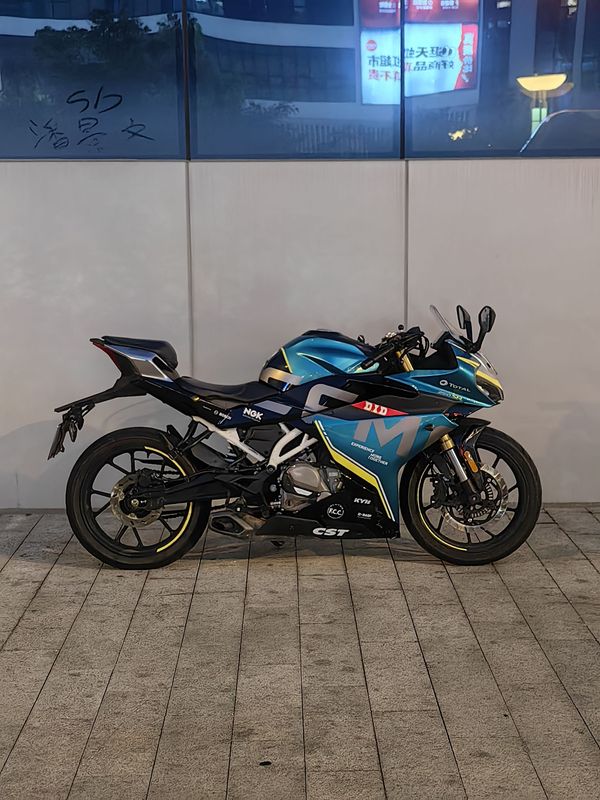 二手春风250SR