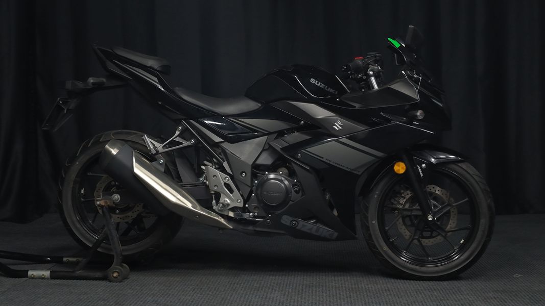二手豪爵铃木GSX250R