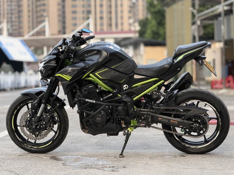 二手川崎Z900