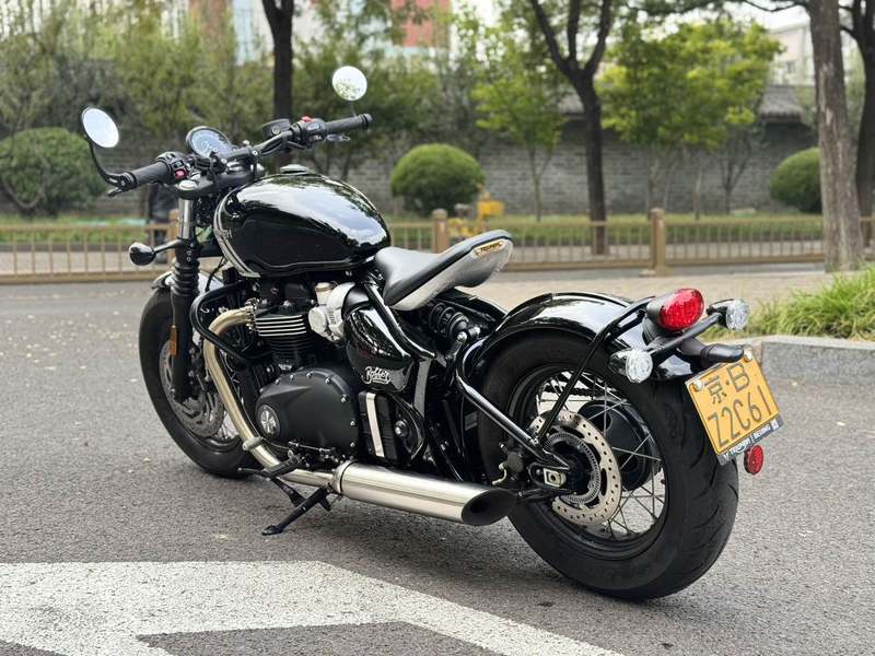 二手凯旋Bonneville Bobber