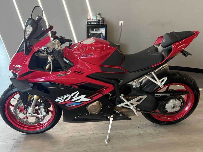 二手张雪机车500RR